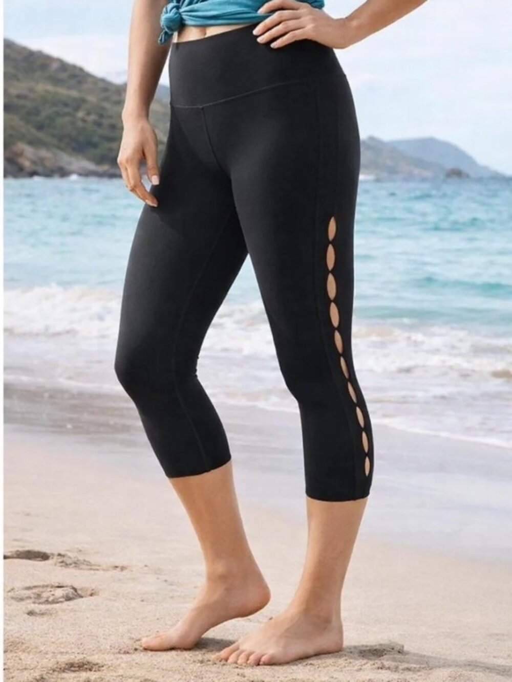 Athleta Horizon Scallop Capri Black High Rise Leggings